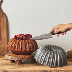 Best Cake Pro Aluminium Cast Decorative Bundt Cake Tin, 25.5cm, Anthracite Cake Tins