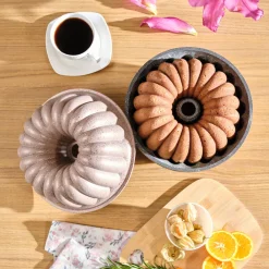 Hot Cake Pro Lina Aluminium Cast Decorative Bundt Cake Tin, 25.5cm, Rosegold Cake Tins
