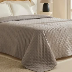 Hot Home Breezy Bedspread, Single, Bedspreads