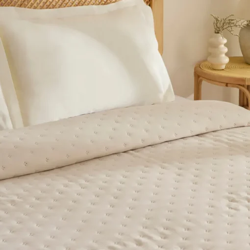 Online Home Breezy Bedspread, Double, Beige Bedspreads