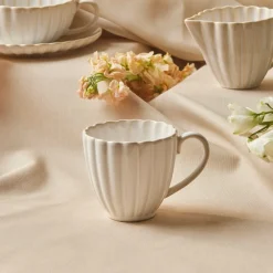 Sale New Daisy Stoneware Mug, 230ml, White Mugs