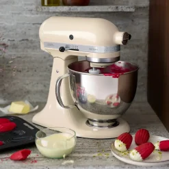 New KitchenAid Artisan Tilt-Head Stand Mixer, 4.8L, 300W, Almond Cream Stand Mixers